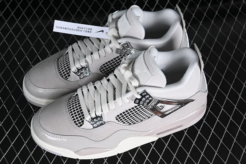 All categories Air Jordan Jordan series basketball shoes Air Jordan 4 GX foreign trade version Air Jordan 4 Retro "Frozen Moments" AJ4 Joe 4 electroplated silver AQ9129-001